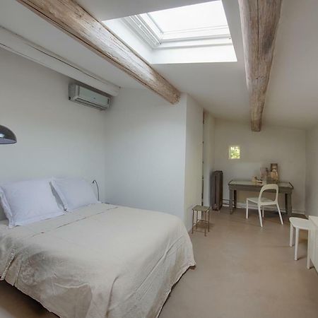 Maison Xixe Et Jardin En Intramuros Avignon Exteriör bild
