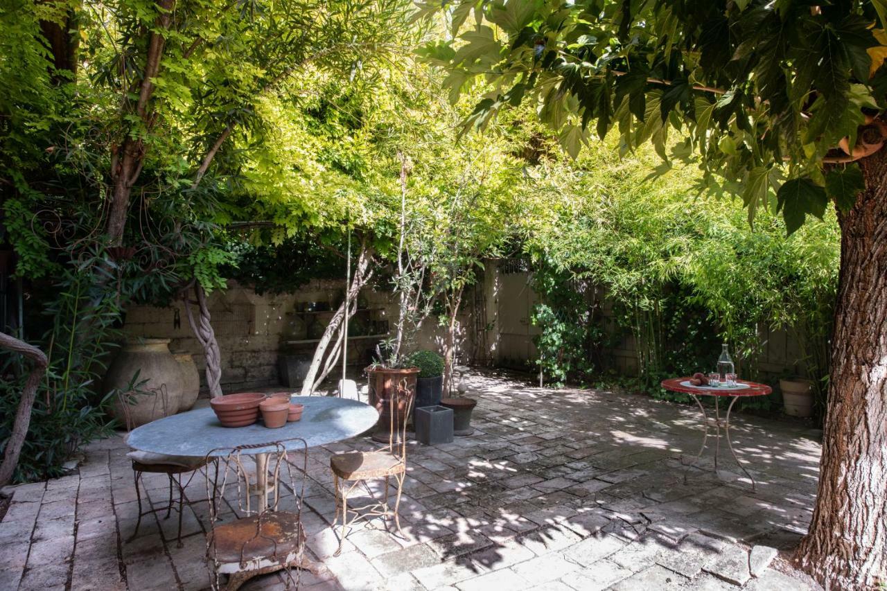 Maison Xixe Et Jardin En Intramuros Avignon Exteriör bild