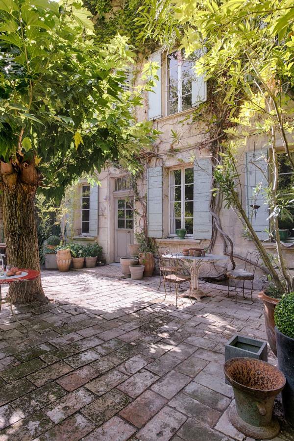 Maison Xixe Et Jardin En Intramuros Avignon Exteriör bild