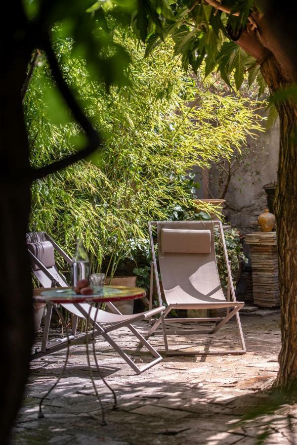Maison Xixe Et Jardin En Intramuros Avignon Exteriör bild