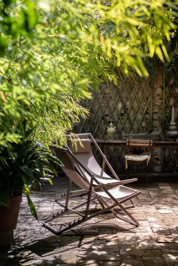 Maison Xixe Et Jardin En Intramuros Avignon Exteriör bild